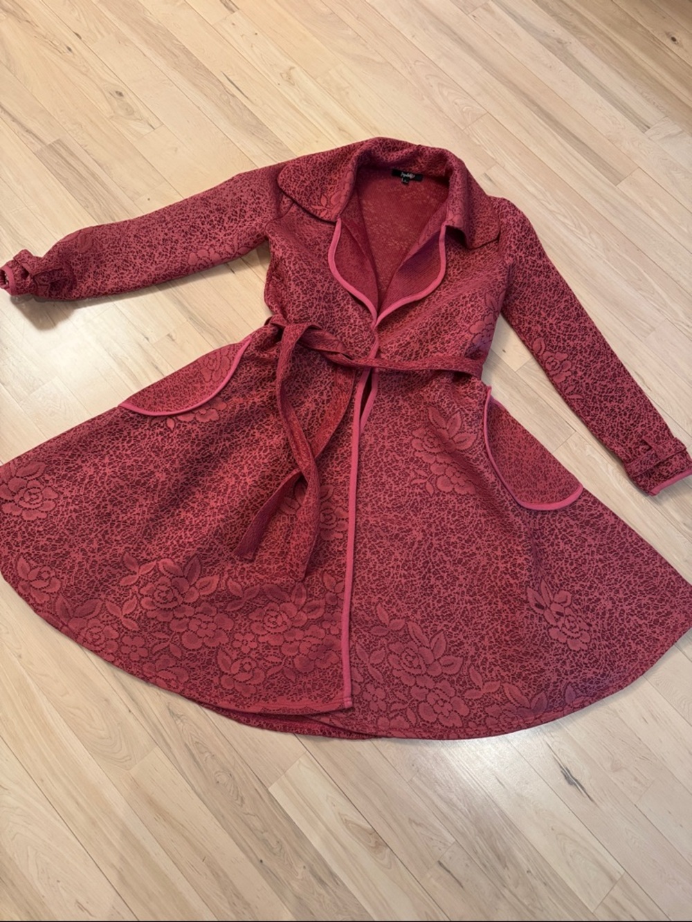 Women's Floral-Textured Belted Coat - Red